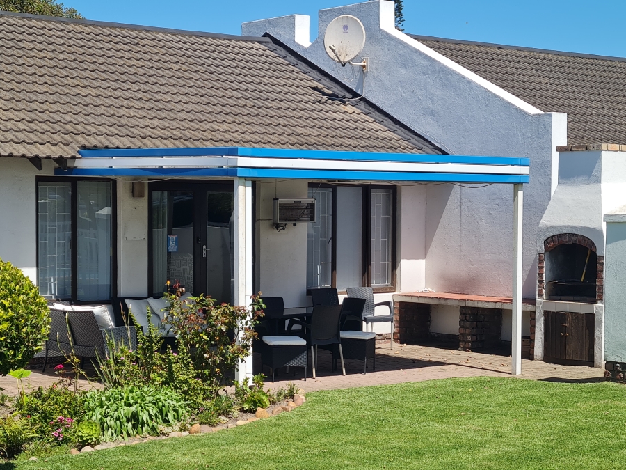 2 Bedroom Property for Sale in Paradise Beach Eastern Cape